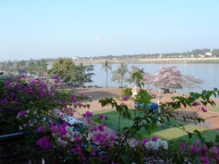 Les_quais_Phnom-Penh